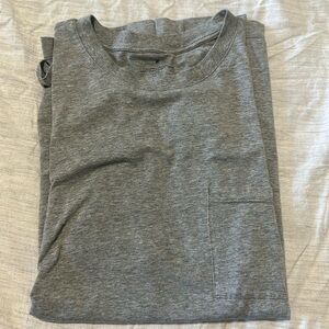 Fabletics pocket tee